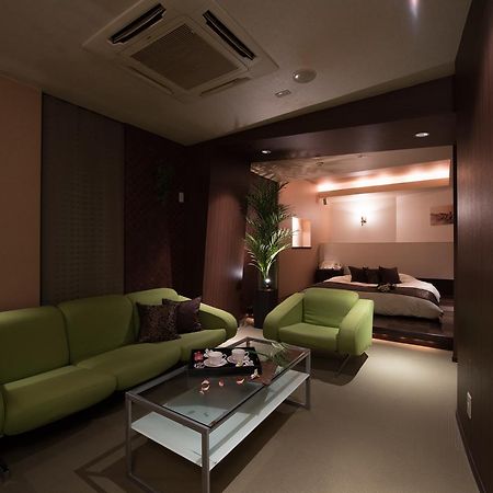 Sulata Obihiro (Adults Only) Hotel Ngoại thất bức ảnh